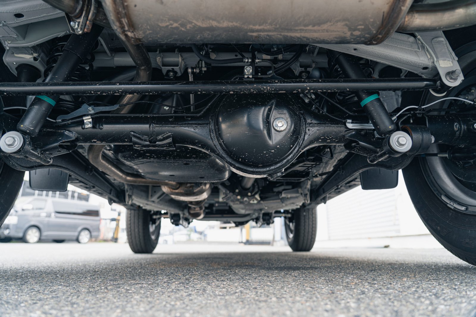 
								2025 (75 Reg) Pearl White Suzuki Jimny Sierra 3Door full									