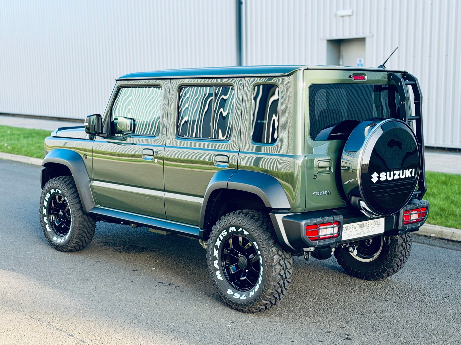 
								2025 Suzuki Jimny 5Door Nomade L’Dfender Style full									