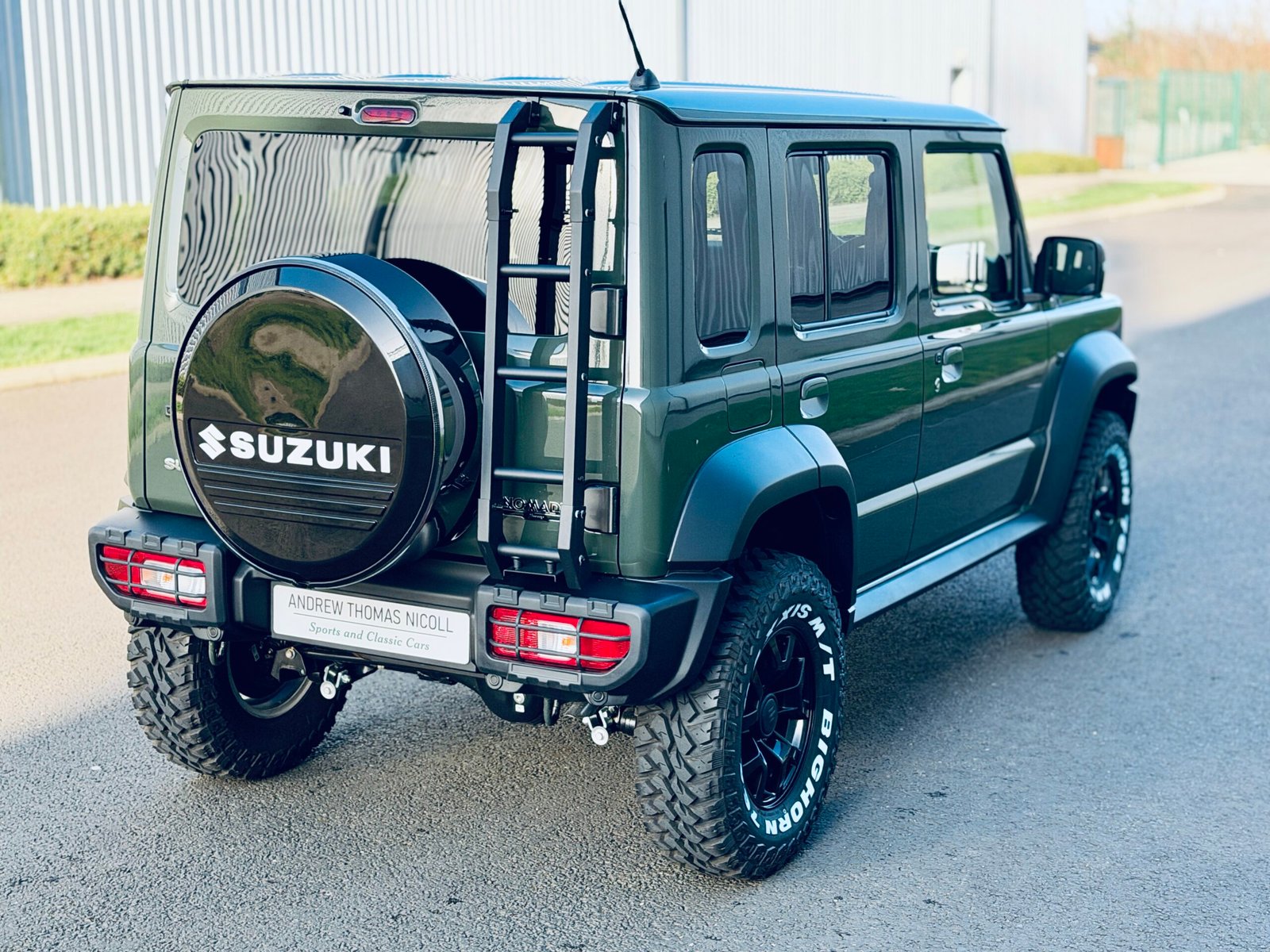 
								2025 Suzuki Jimny 5Door Nomade L’Dfender Style full									