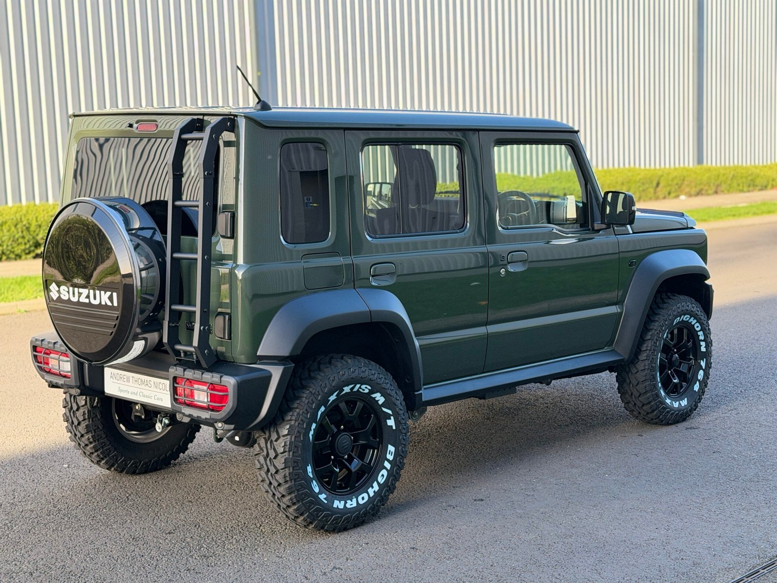 
								2025 Suzuki Jimny 5Door Nomade L’Dfender Style full									