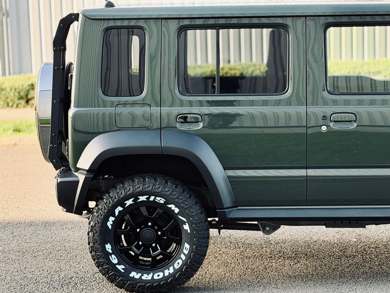 
								2025 Suzuki Jimny 5Door Nomade L’Dfender Style full									