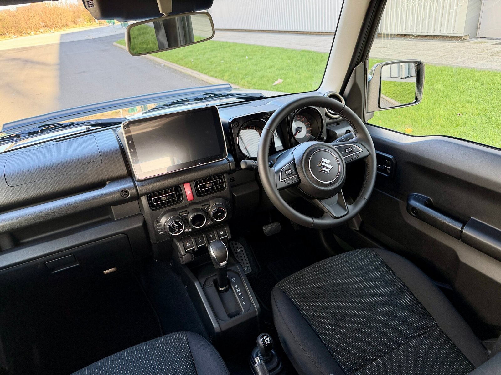 
								2025 Suzuki Jimny 5Door Nomade L’Dfender Style full									