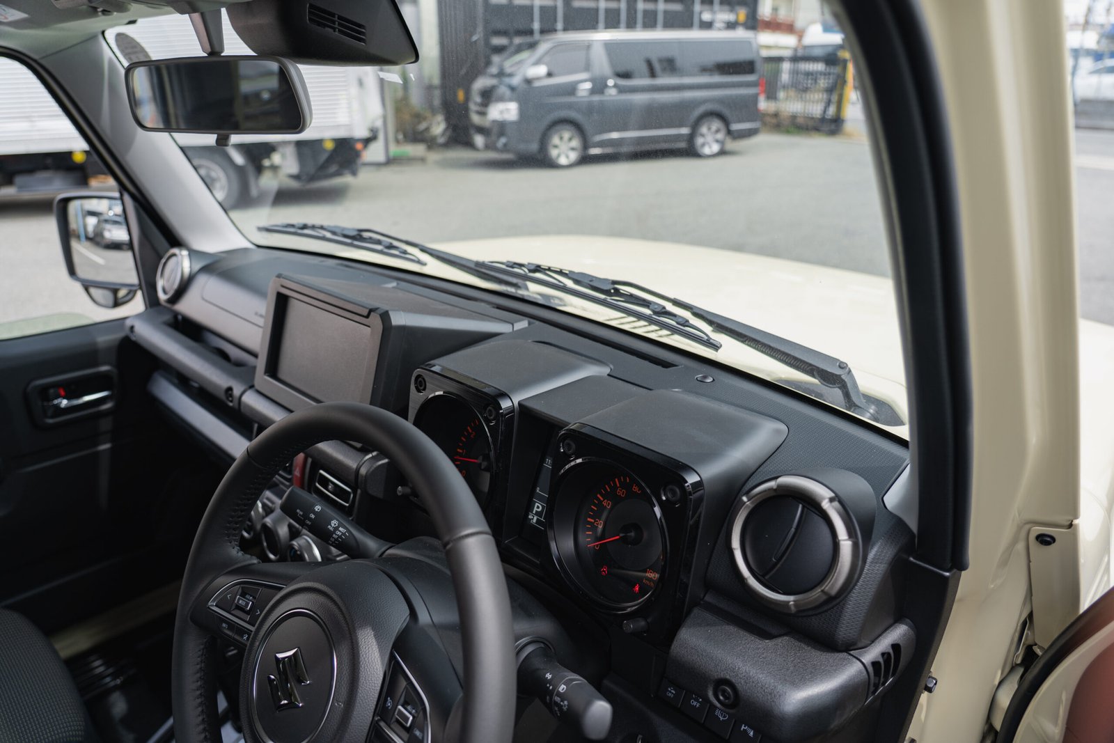 
								2025 Suzuki Jimny 3Door Sierra full									