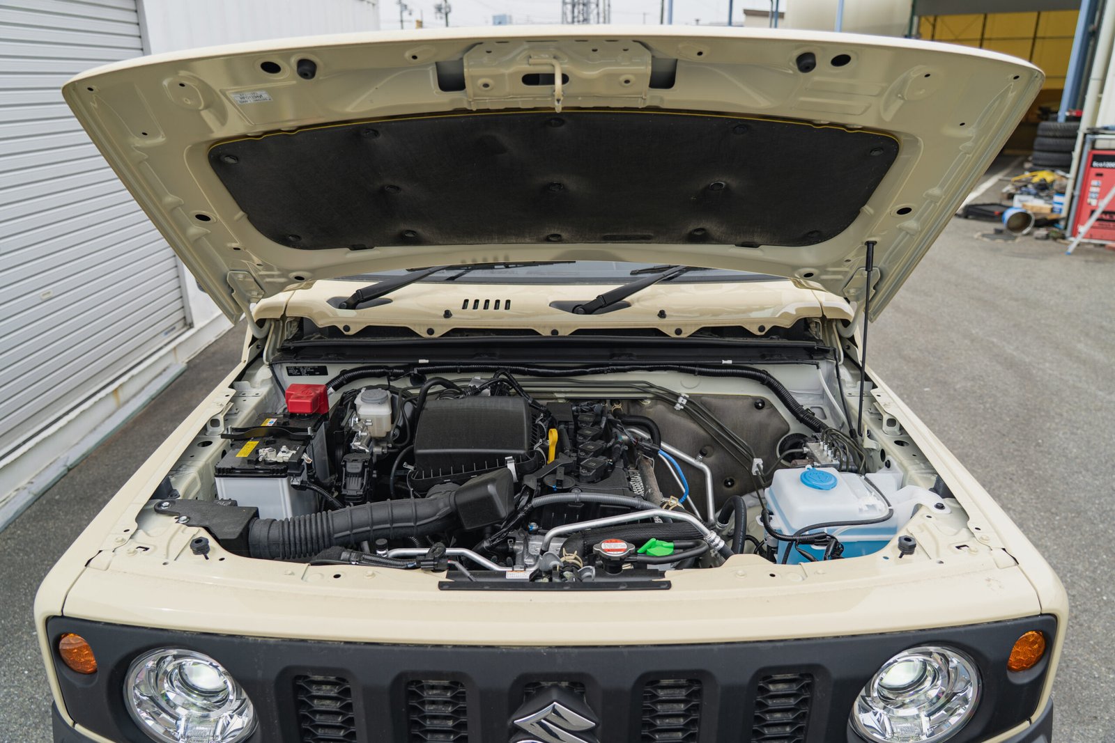 
								2025 Suzuki Jimny 3Door Sierra full									