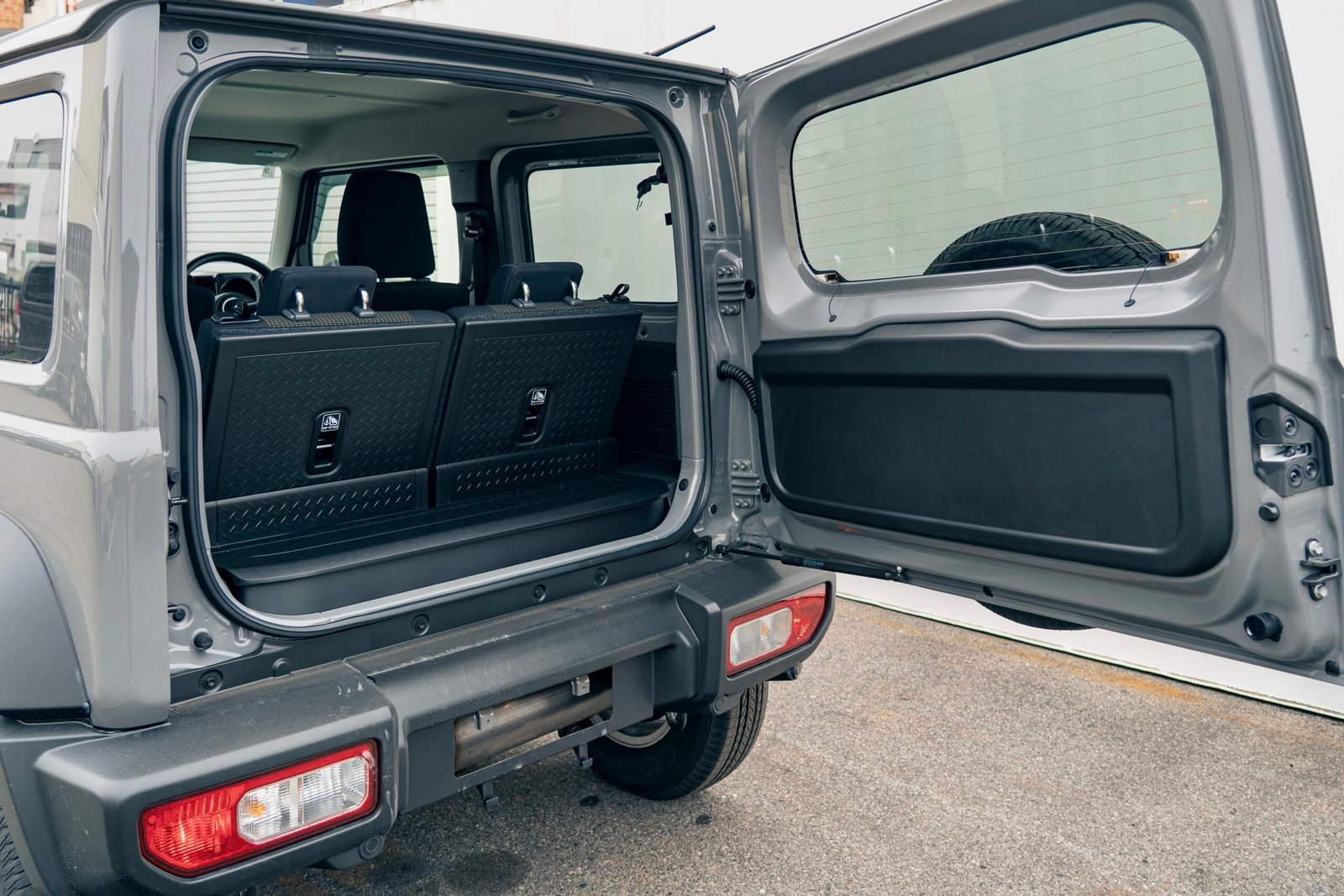 
								2025 Suzuki Jimny 3Door Sierra full									