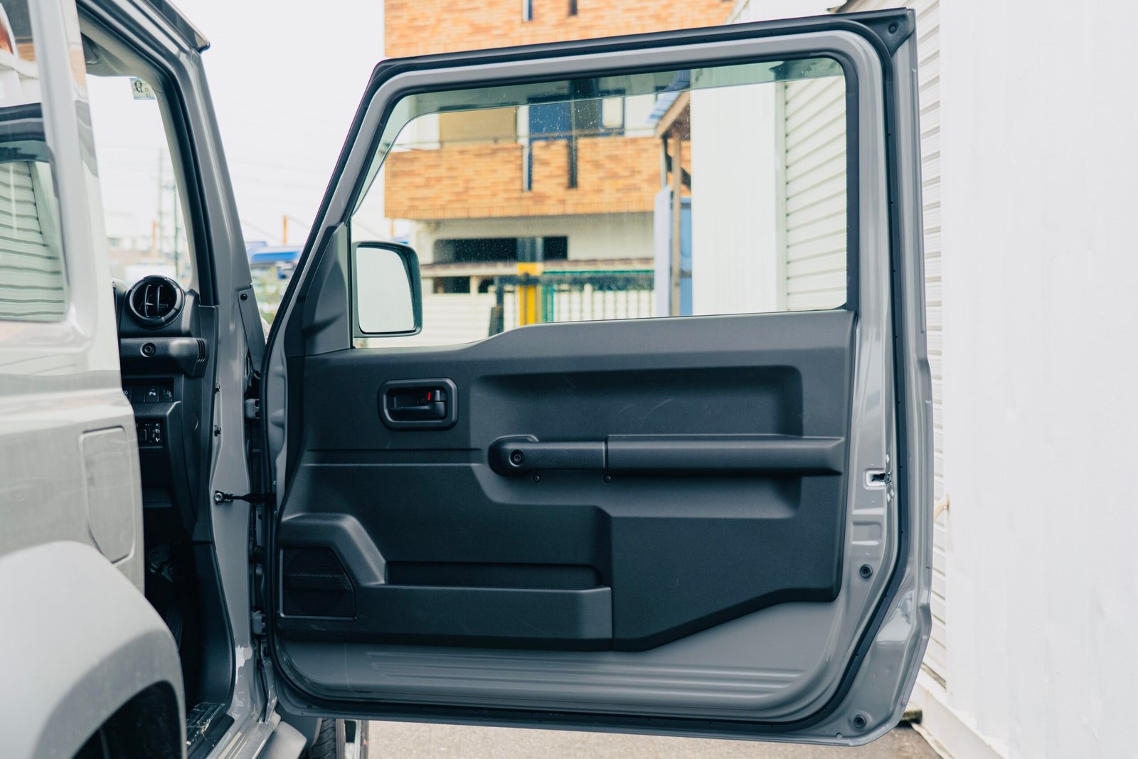 
								2025 Suzuki Jimny 3Door Sierra full									