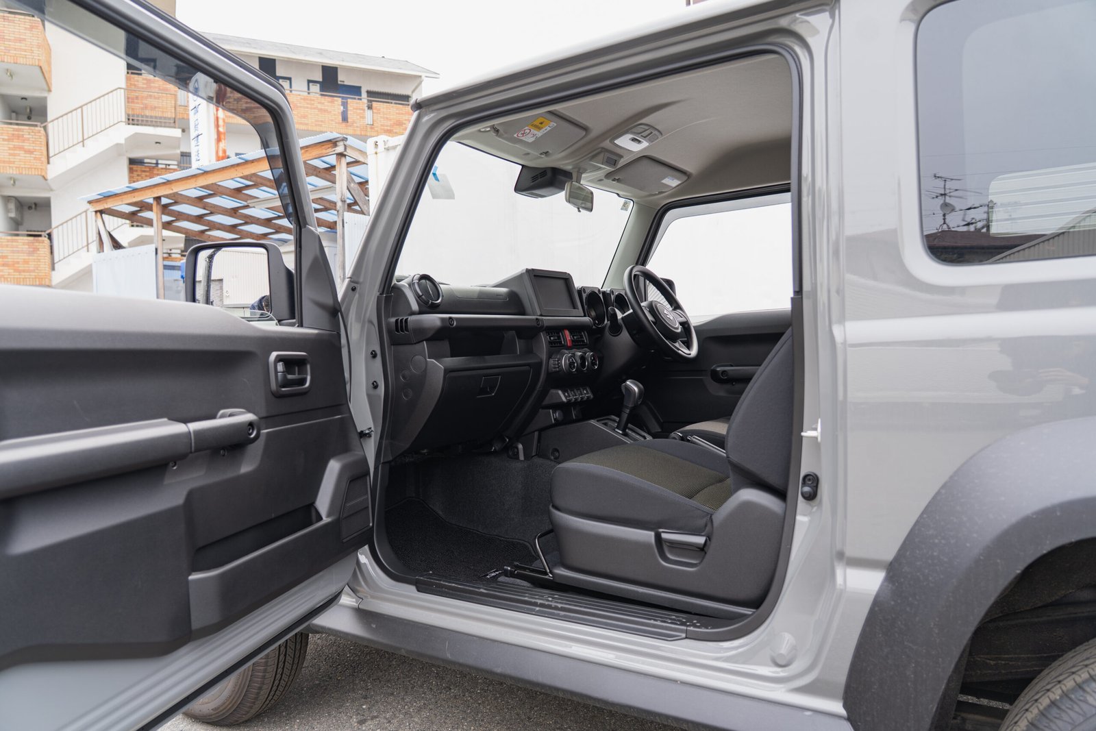 
								2025 Suzuki Jimny 3Door Sierra full									