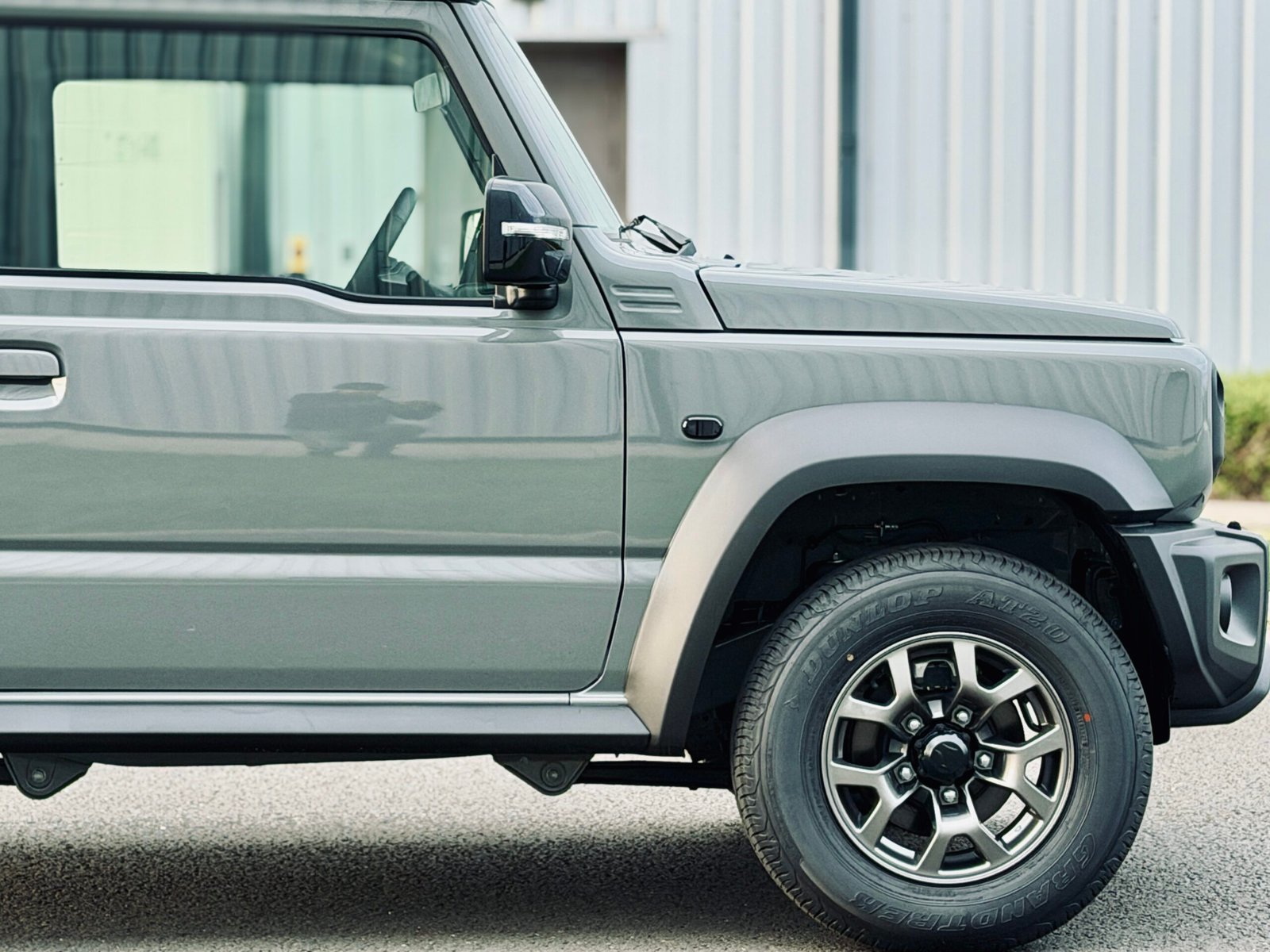 
								2025 Suzuki Jimny 3Door Sierra full									