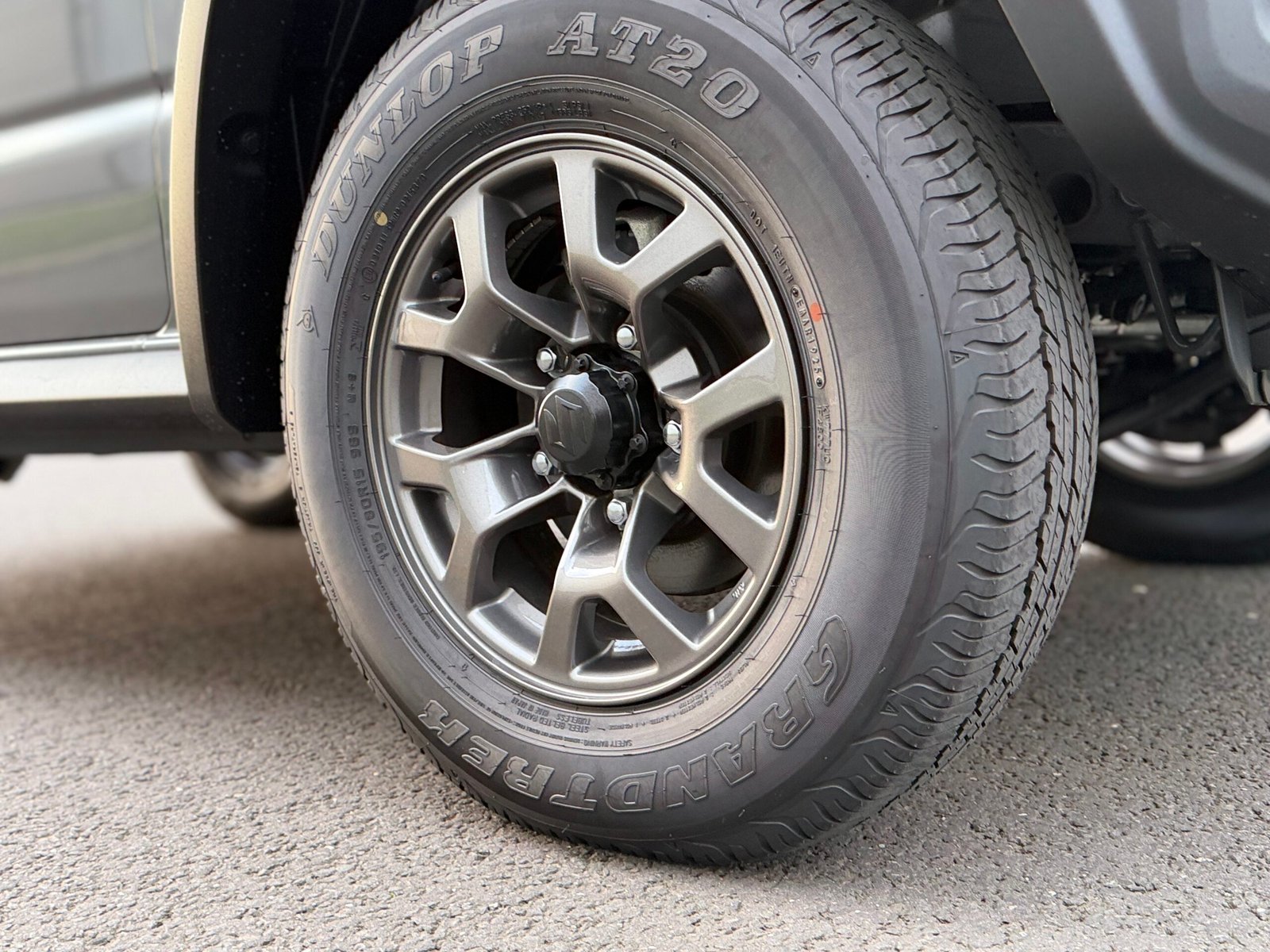 
								2025 Suzuki Jimny 3Door Sierra full									