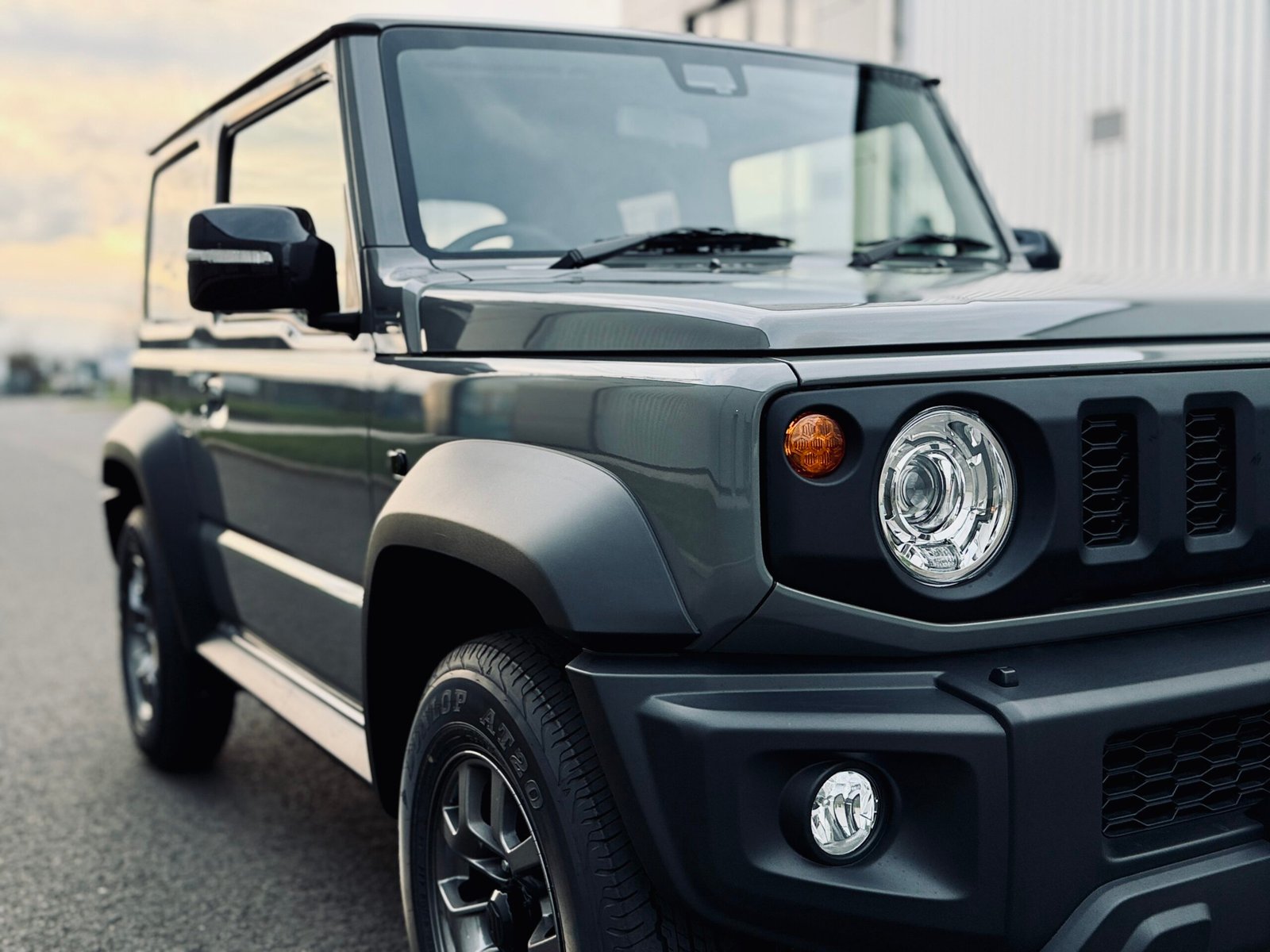 
								2025 Suzuki Jimny 3Door Sierra full									