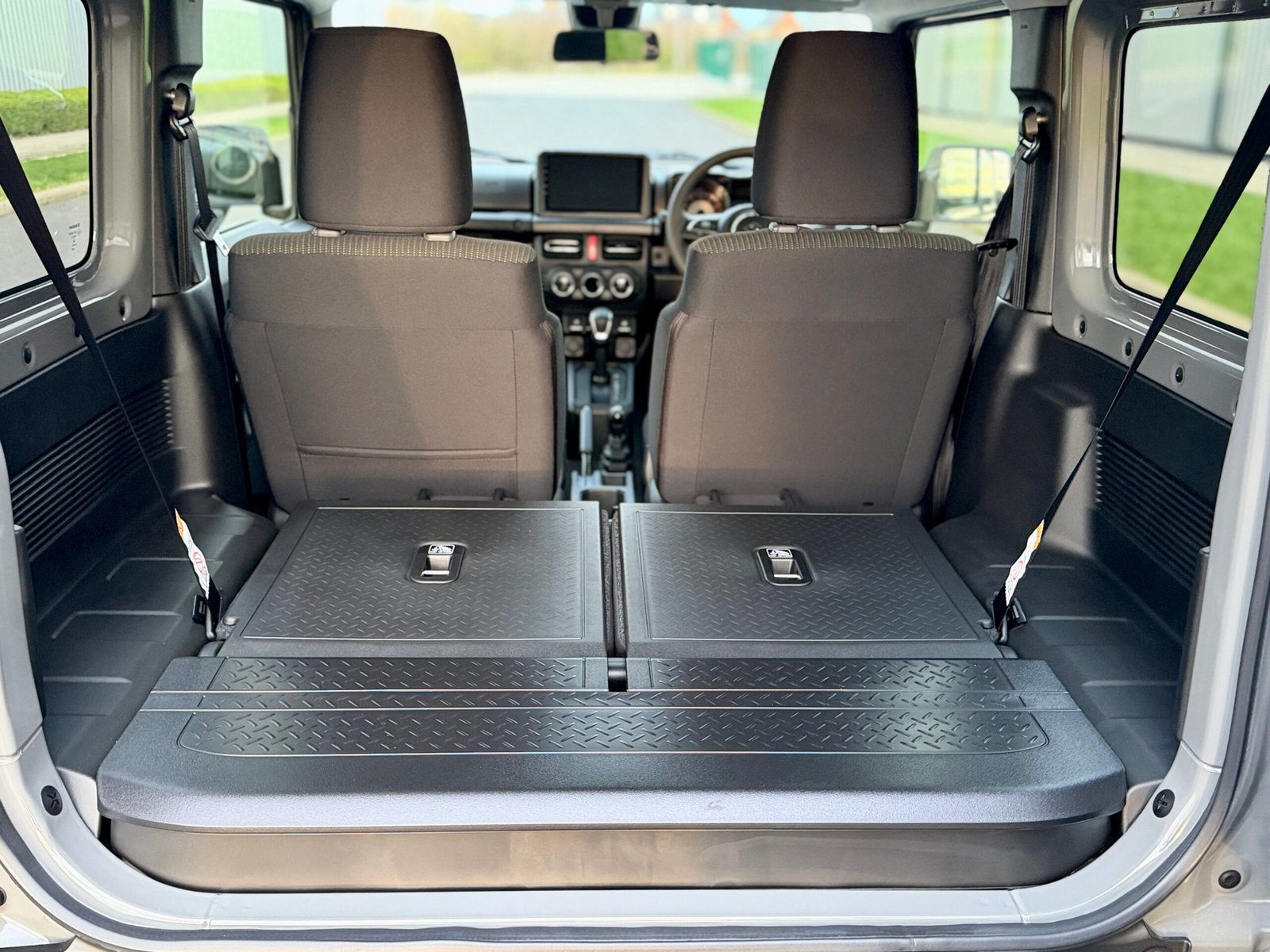 
								2025 Suzuki Jimny 3Door Sierra full									