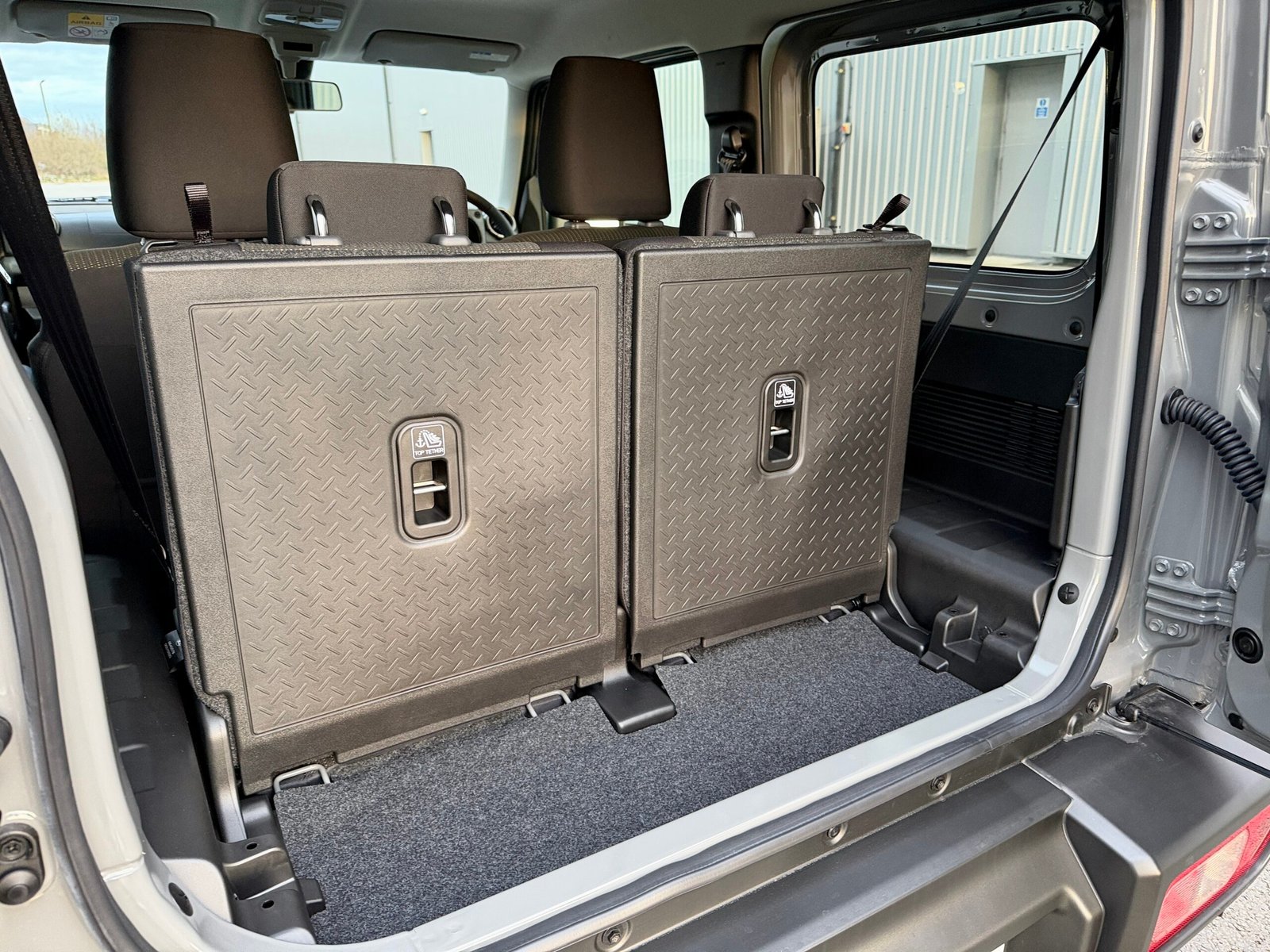 
								2025 Suzuki Jimny 3Door Sierra full									