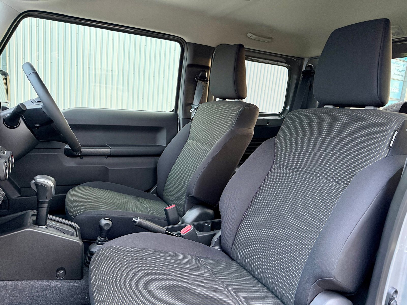
								2025 Suzuki Jimny 3Door Sierra full									