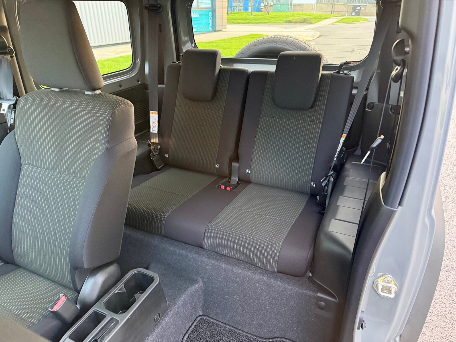 
								2025 Suzuki Jimny 3Door Sierra full									