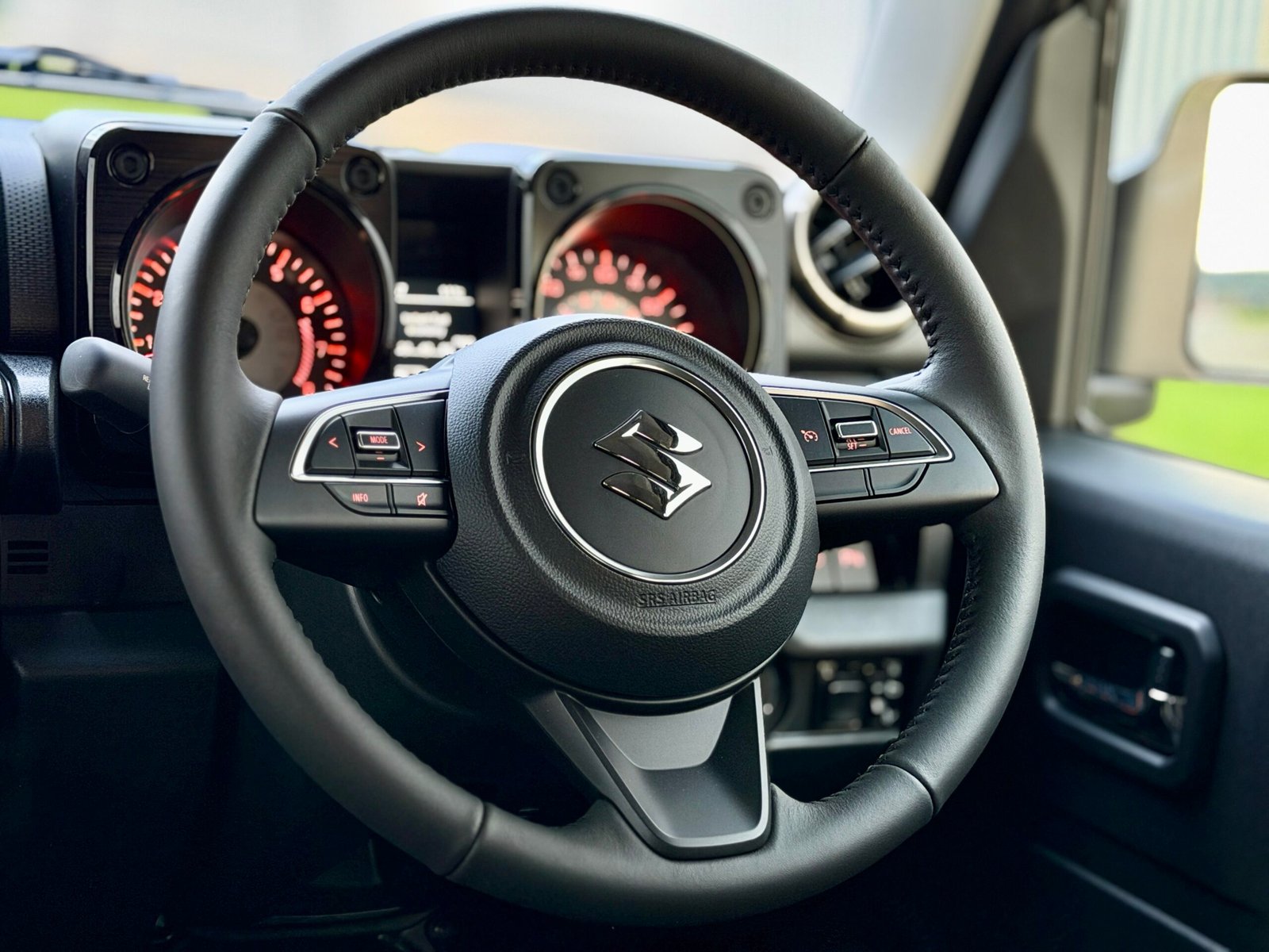 
								2025 Suzuki Jimny 3Door Sierra full									
